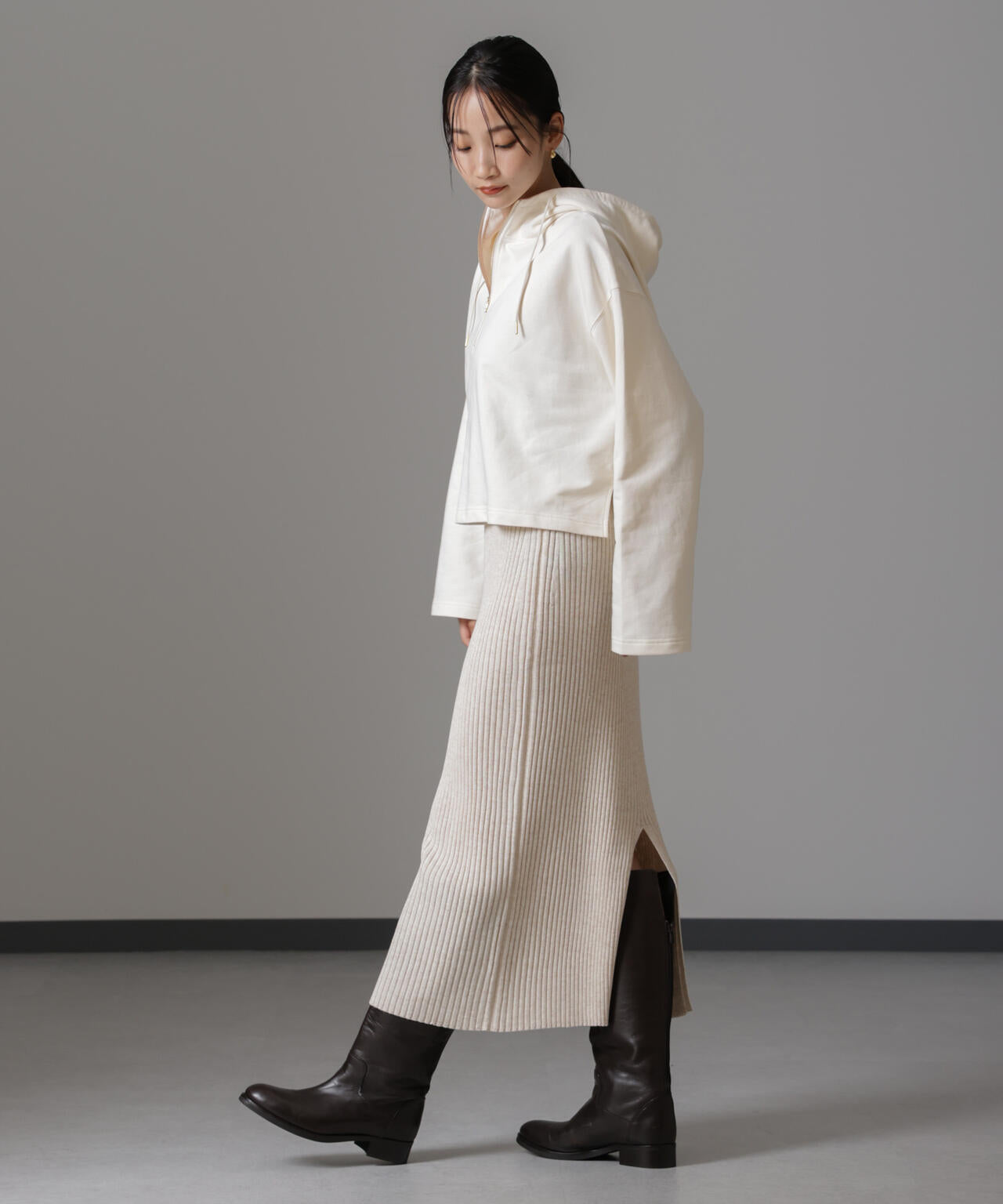 ハーフジップフードスウェットトップス(セットアップ可) 6734223310