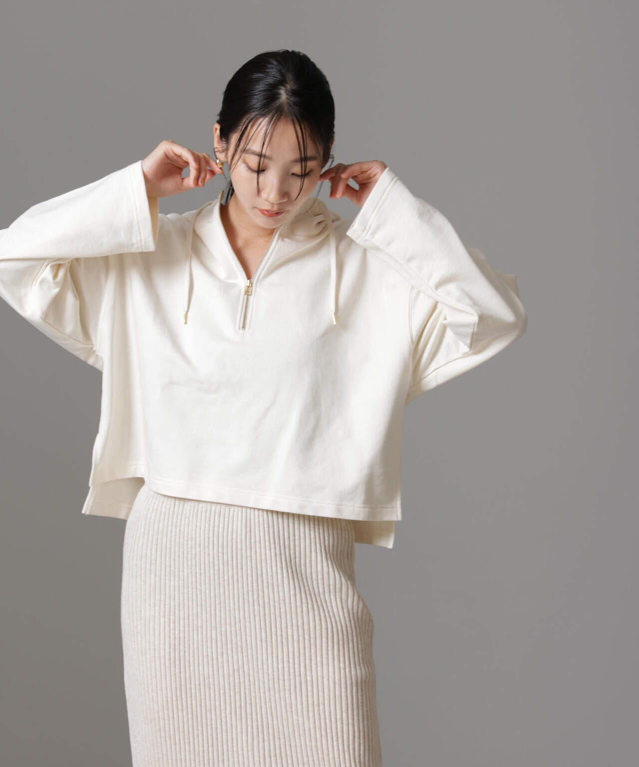 ハーフジップフードスウェットトップス(セットアップ可) 6734223310