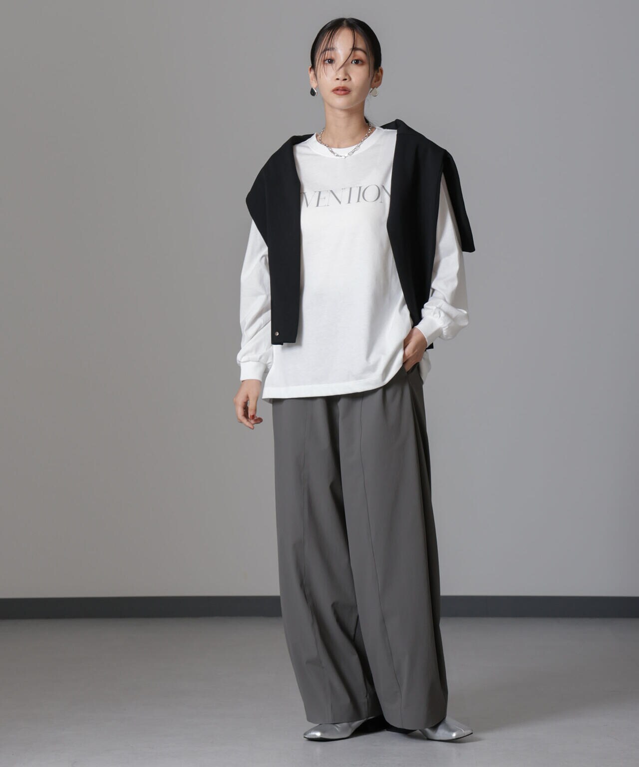 ロゴロングスリーブTシャツ 6734223316