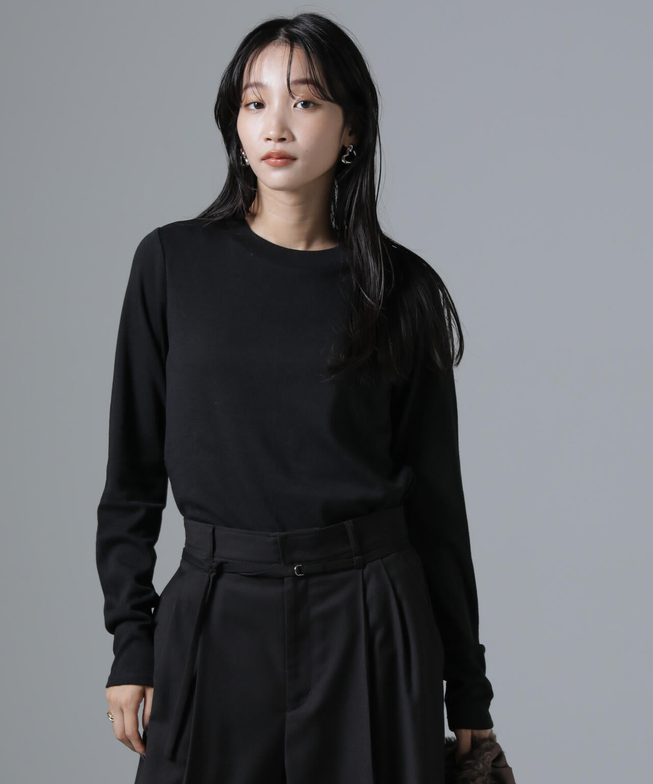 ジンジャー吸湿発熱抗菌防臭クルーネックカットソー 6734223321