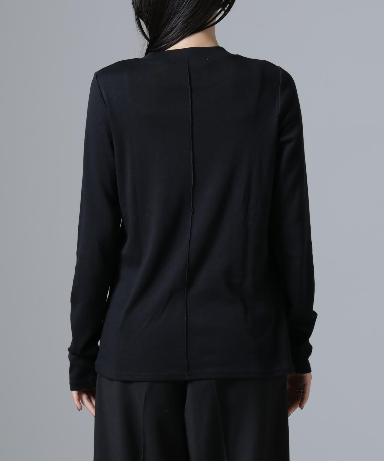 ジンジャー吸湿発熱抗菌防臭クルーネックカットソー 6734223321