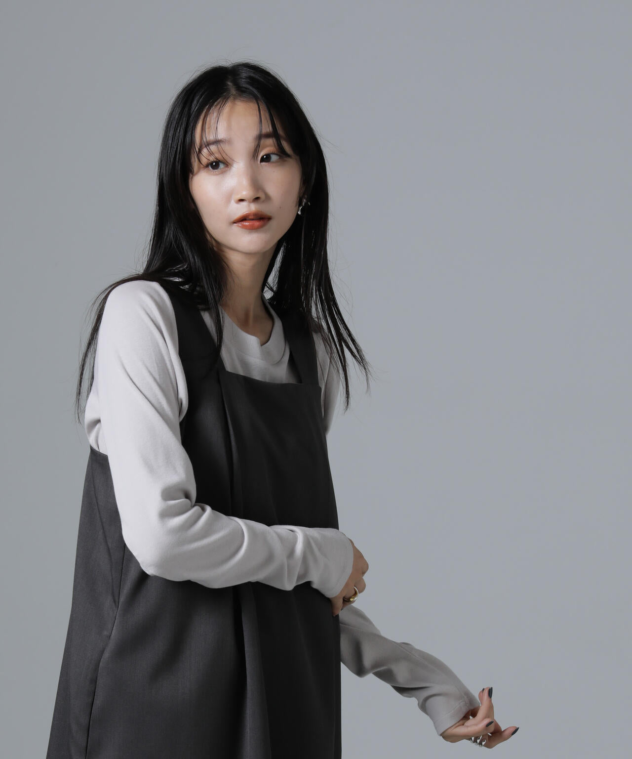 ジンジャー吸湿発熱抗菌防臭クルーネックカットソー 6734223321