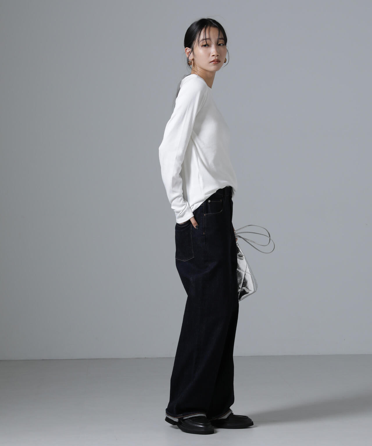 ジンジャー吸湿発熱抗菌防臭クルーネックカットソー 6734223321