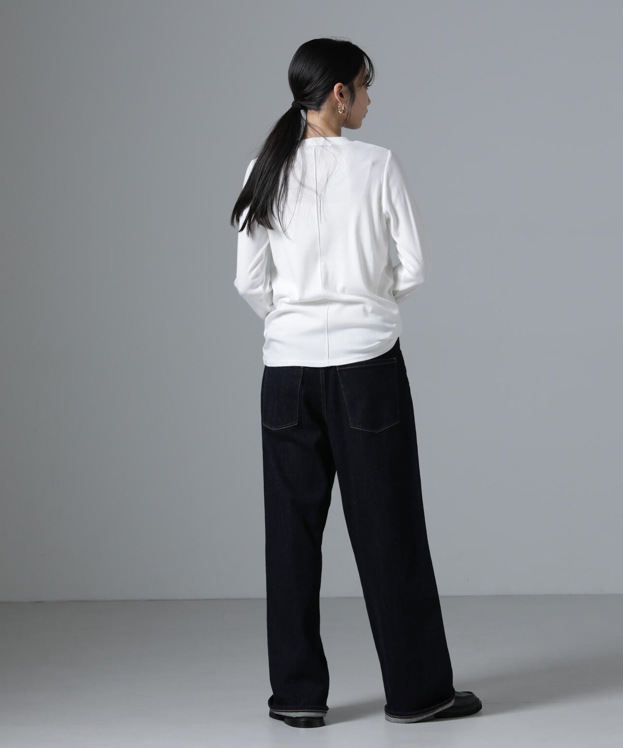 ジンジャー吸湿発熱抗菌防臭クルーネックカットソー 6734223321