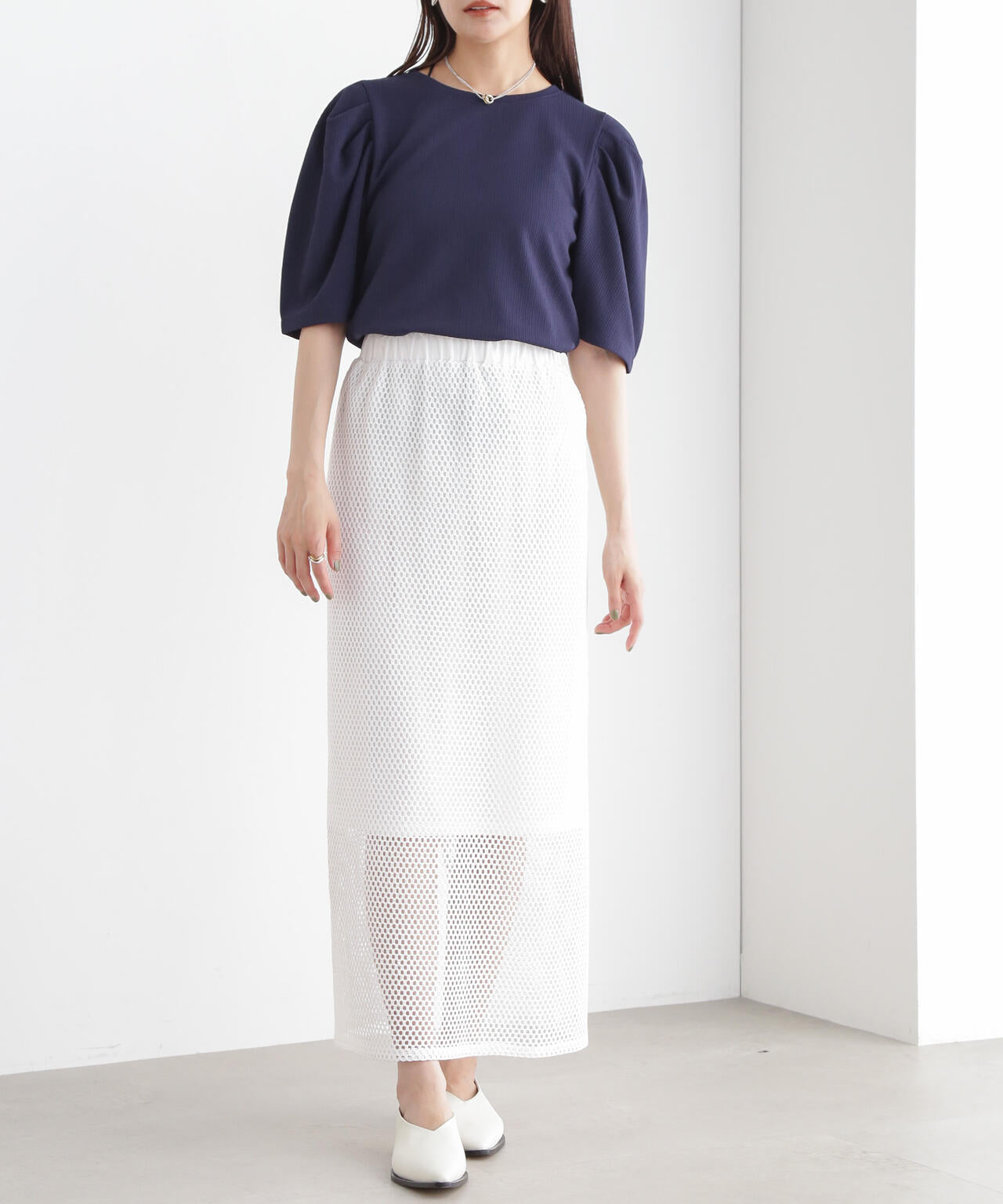 ショルダーギャザーデザイントップス 6734224300