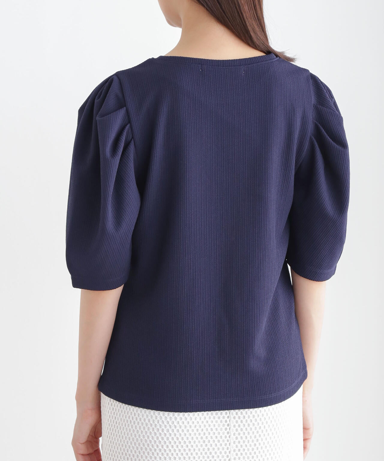 ショルダーギャザーデザイントップス 6734224300