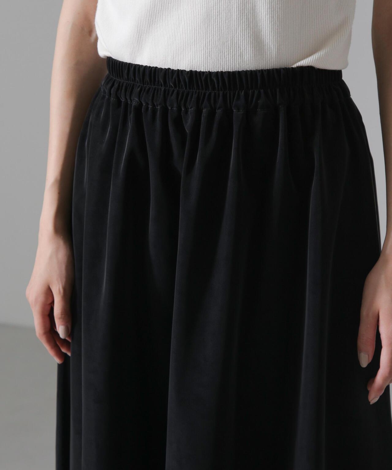 ピーチフェイクレザーボリュームスカート(セットアップ可) 6734230310