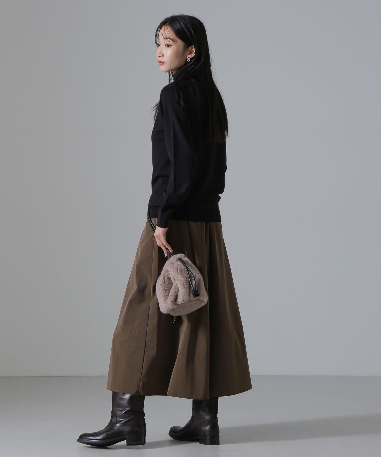 ピーチフェイクレザーボリュームスカート(セットアップ可) 6734230310