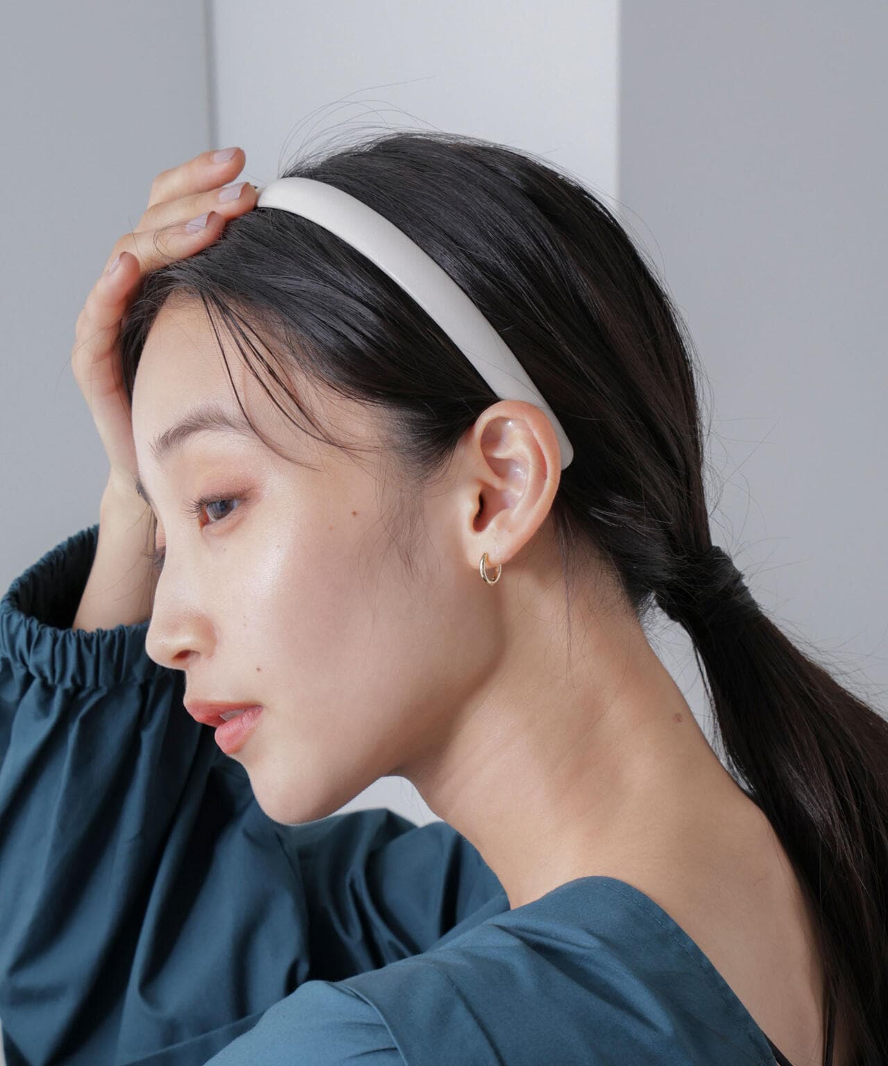 フェイクレザーカチューシャ 6734238300