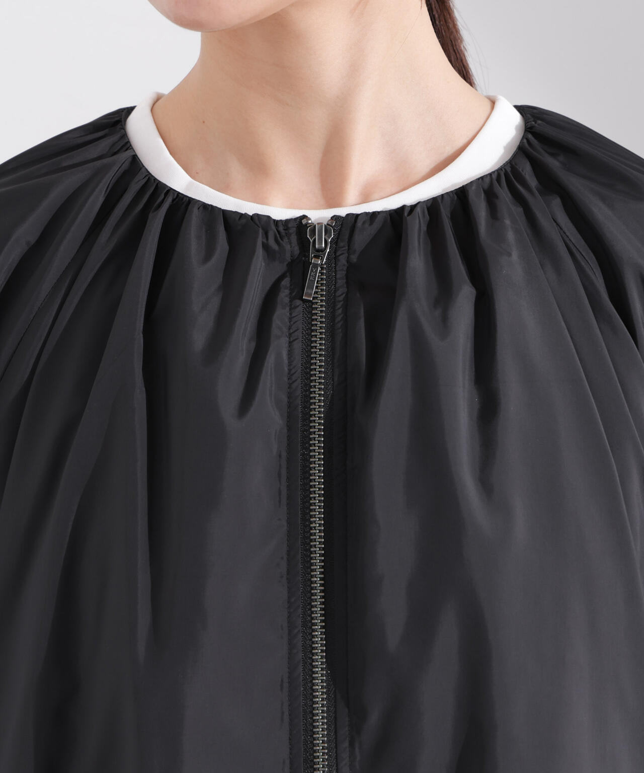 ソフトギャザージップブルゾン 6735112303