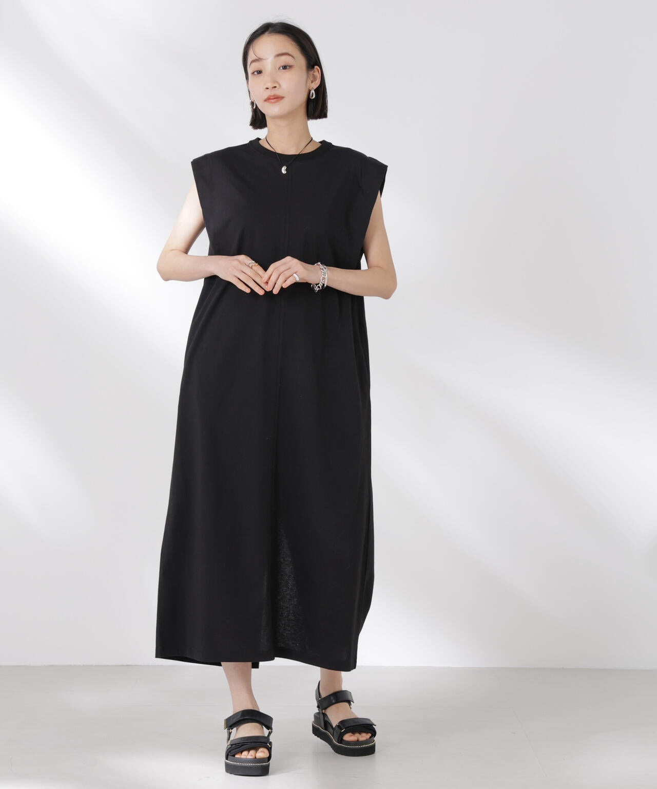 STORATECH 機能素材タックスリーブカットワンピース 6735119331