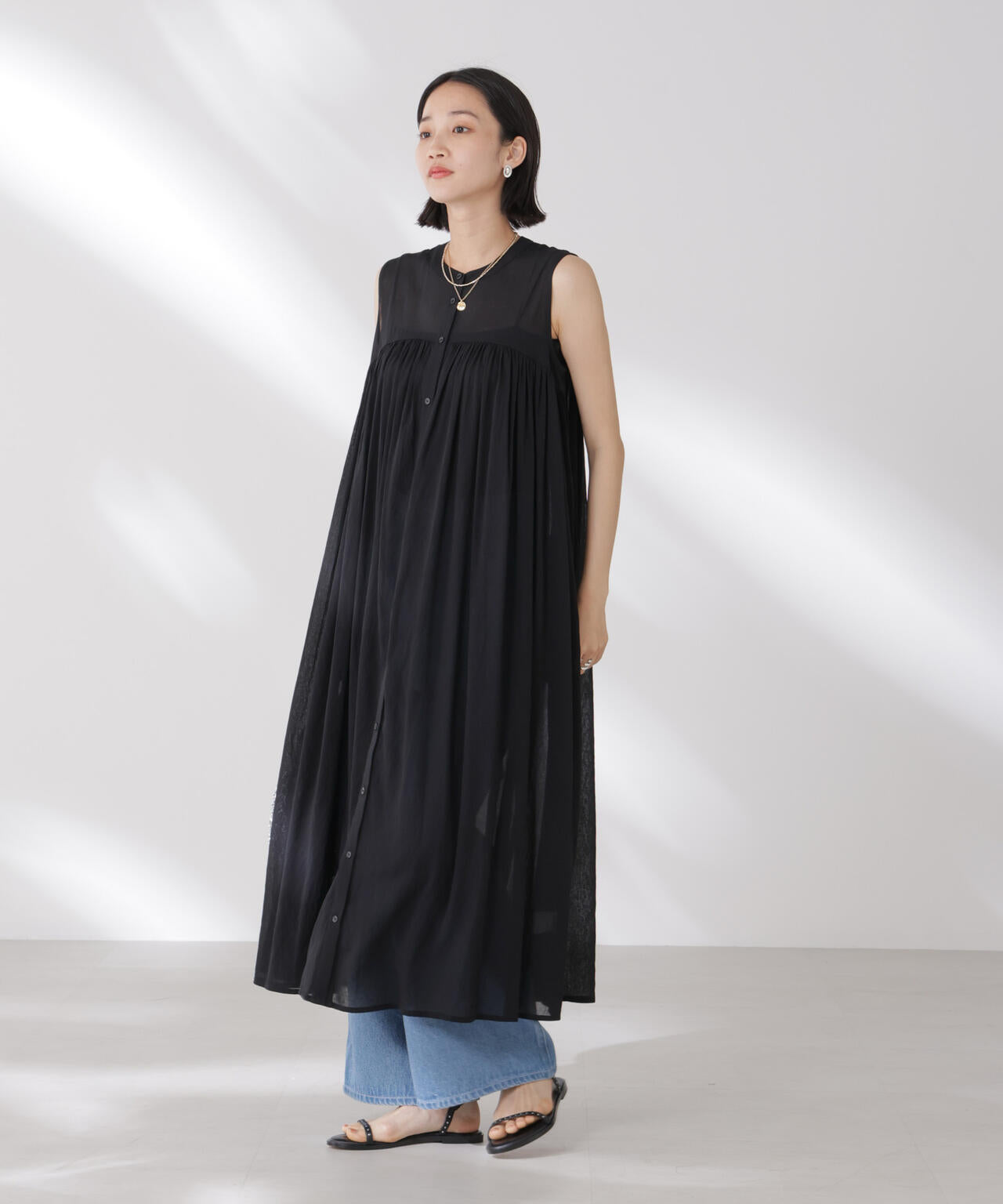 ギャザー切り替えノースリーブシアーワンピース 6735119342