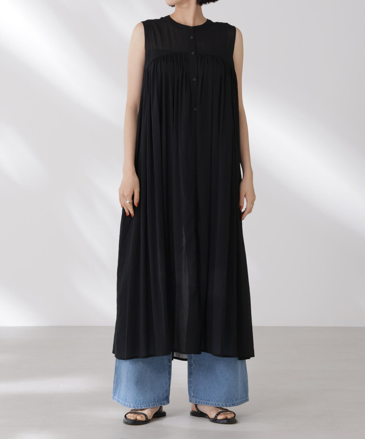 ギャザー切り替えノースリーブシアーワンピース 6735119342