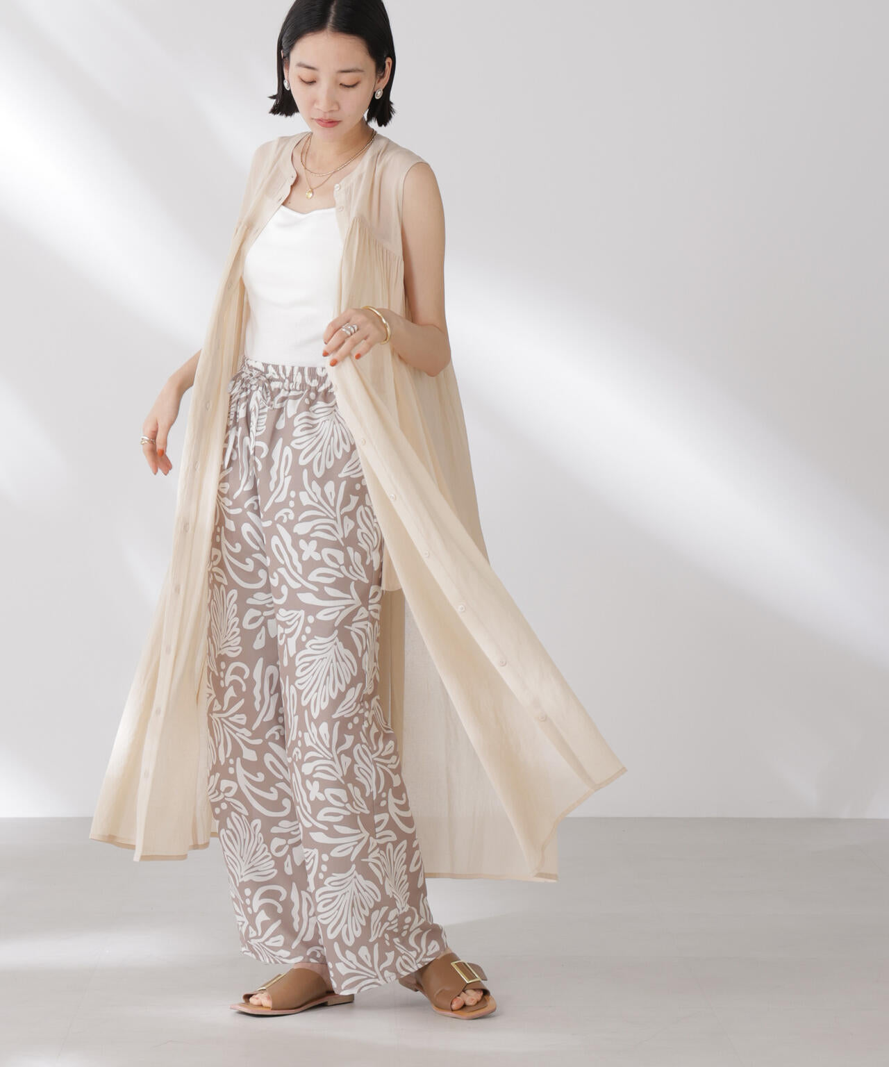 ギャザー切り替えノースリーブシアーワンピース 6735119342