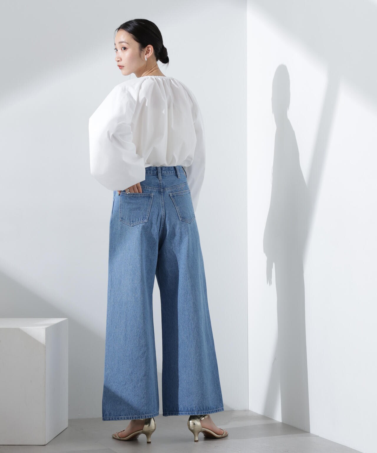 ボリュームスリーブタックブラウス 6735120307