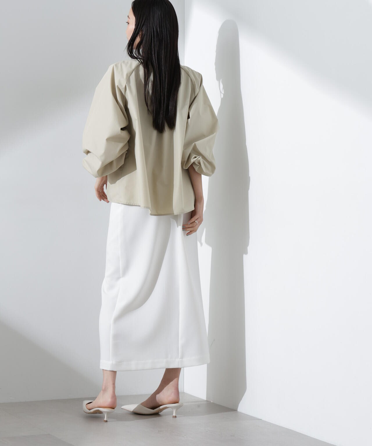 ボリュームスリーブタックブラウス 6735120307