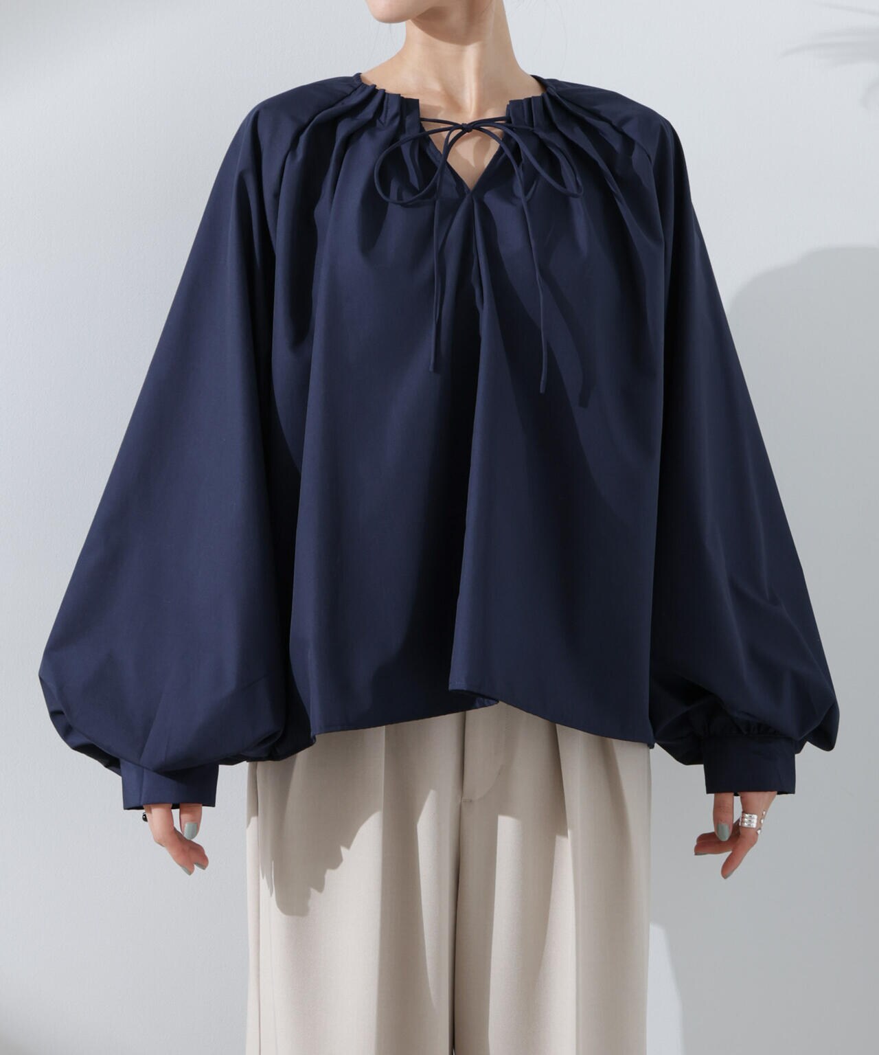 ボリュームスリーブタックブラウス 6735120307