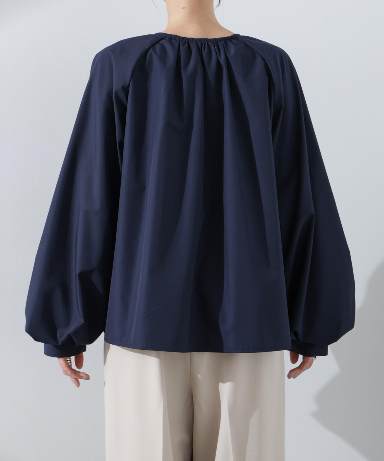ボリュームスリーブタックブラウス 6735120307