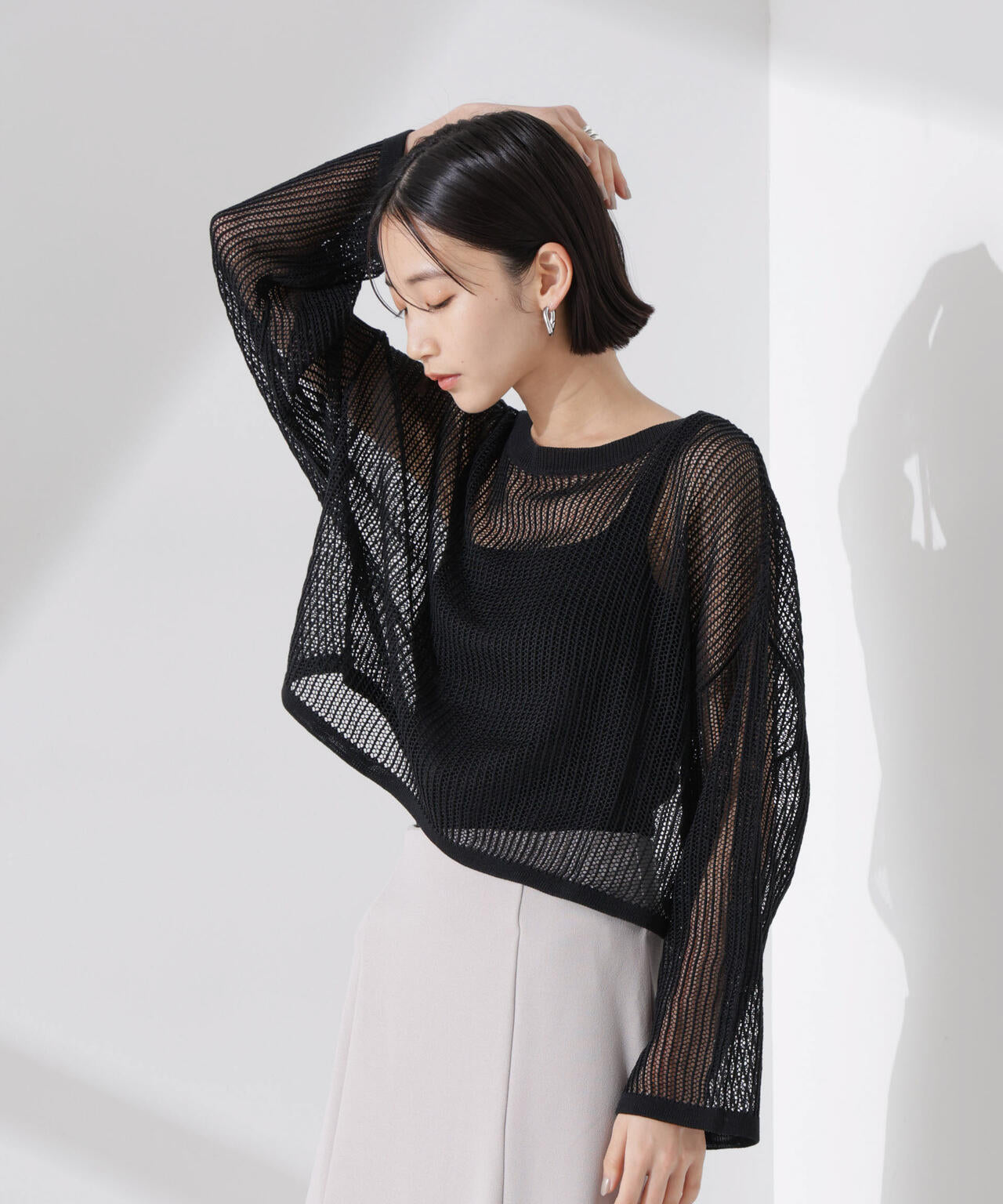 クロップドメッシュニットトップス 6735122330