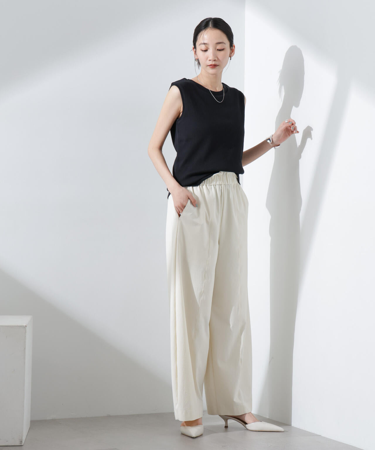 UVカット抗菌防臭吸水速乾イージーケアノースリーブ 6735124303