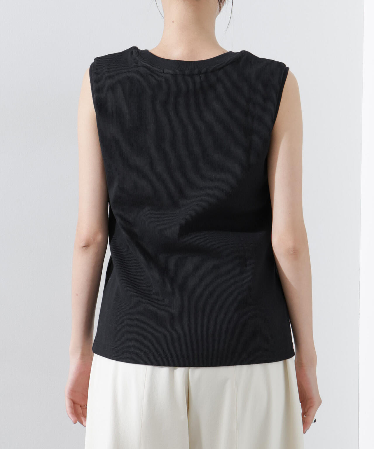 UVカット抗菌防臭吸水速乾イージーケアノースリーブ 6735124303