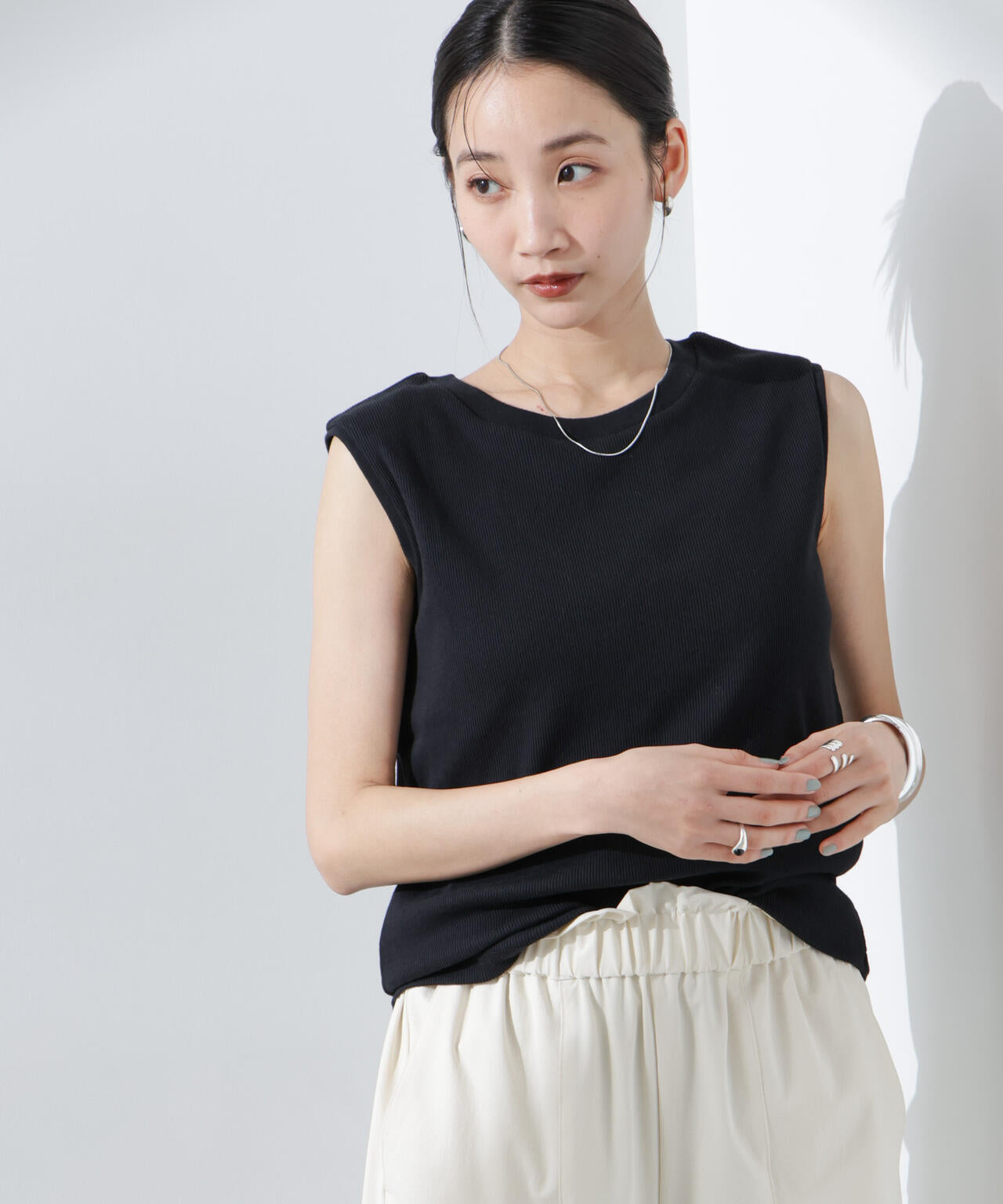 UVカット抗菌防臭吸水速乾イージーケアノースリーブ 6735124303