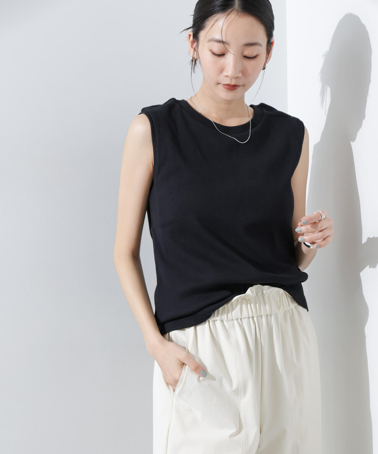 UVカット抗菌防臭吸水速乾イージーケアノースリーブ 6735124303