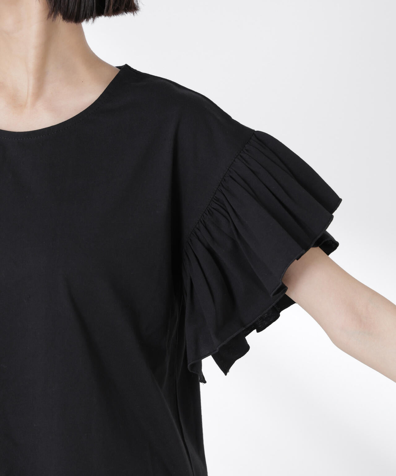 STORATECH 機能素材フレアデザインスリーブトップス 6735124318