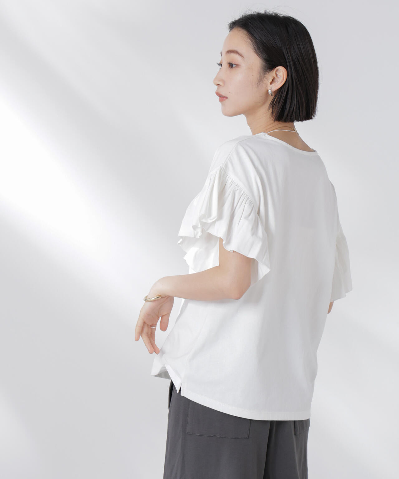 STORATECH 機能素材フレアデザインスリーブトップス 6735124318