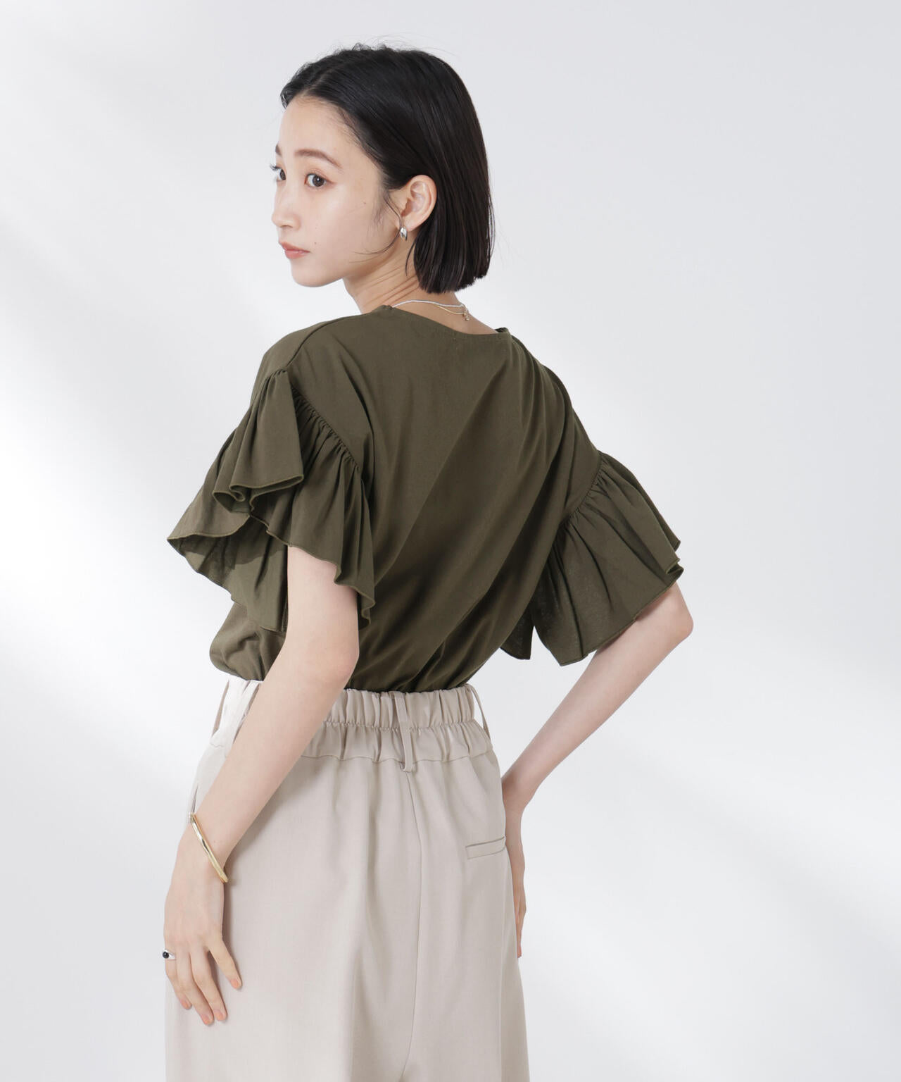 STORATECH 機能素材フレアデザインスリーブトップス 6735124318