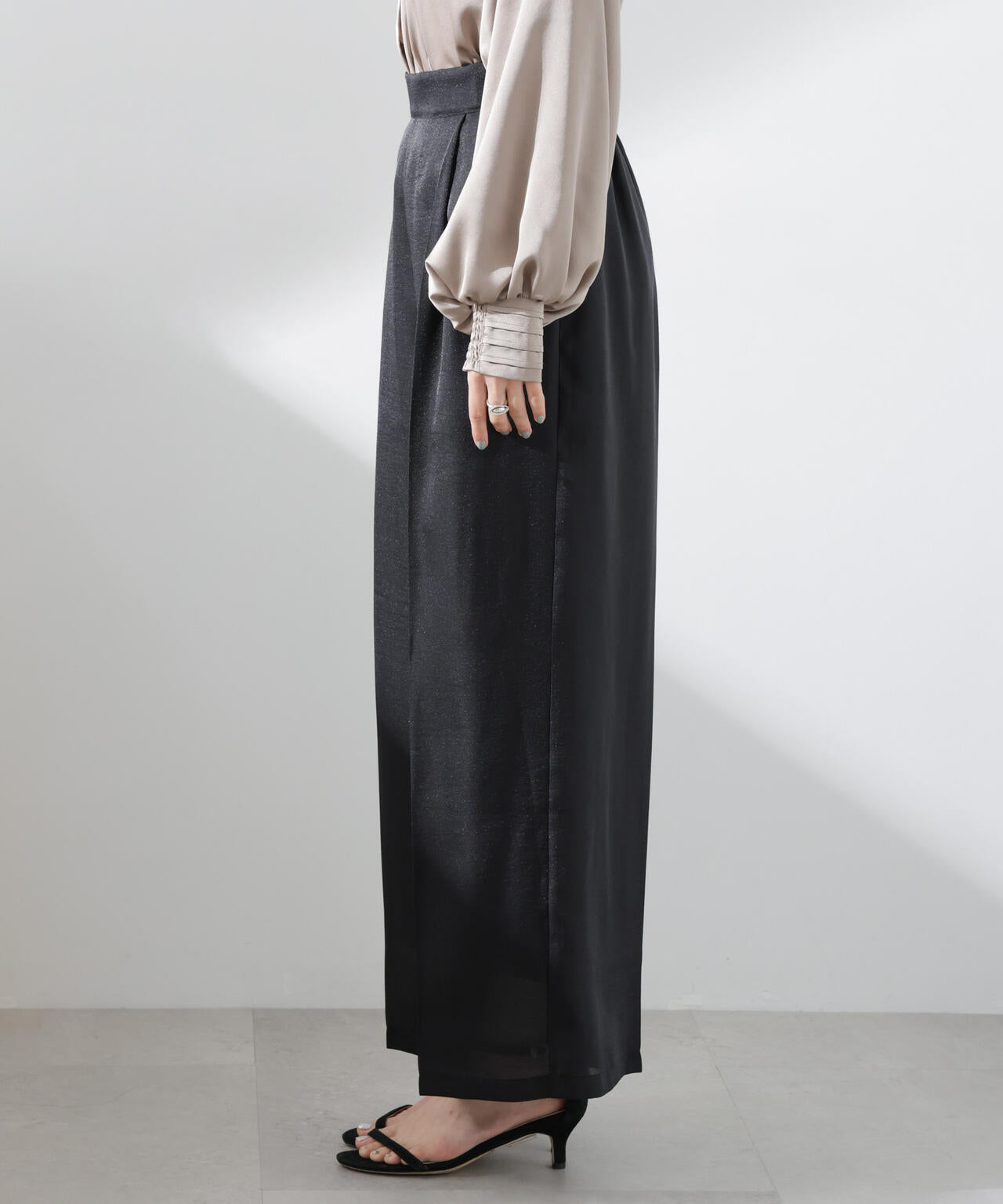シアーヘムタックワイドパンツ 6735127312