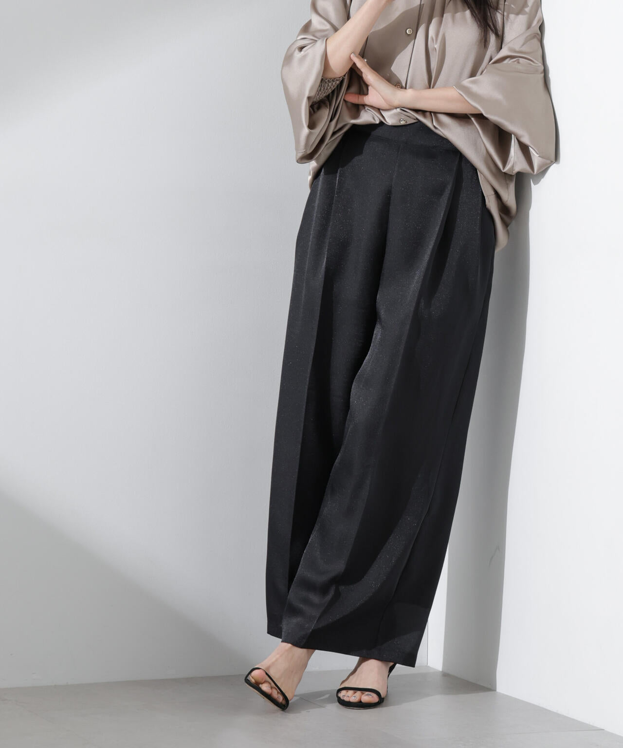 シアーヘムタックワイドパンツ 6735127312
