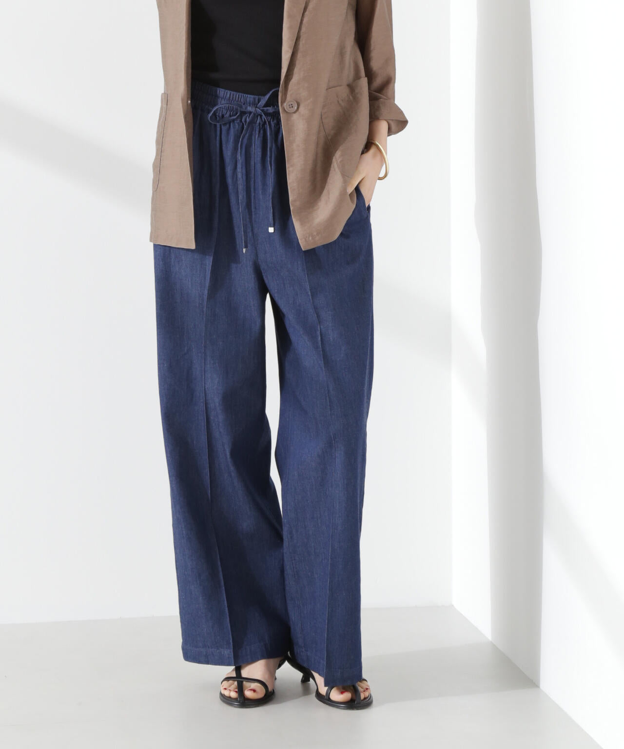 ライトデニムドロストセンタープレスパンツ(セットアップ可) 6735127316