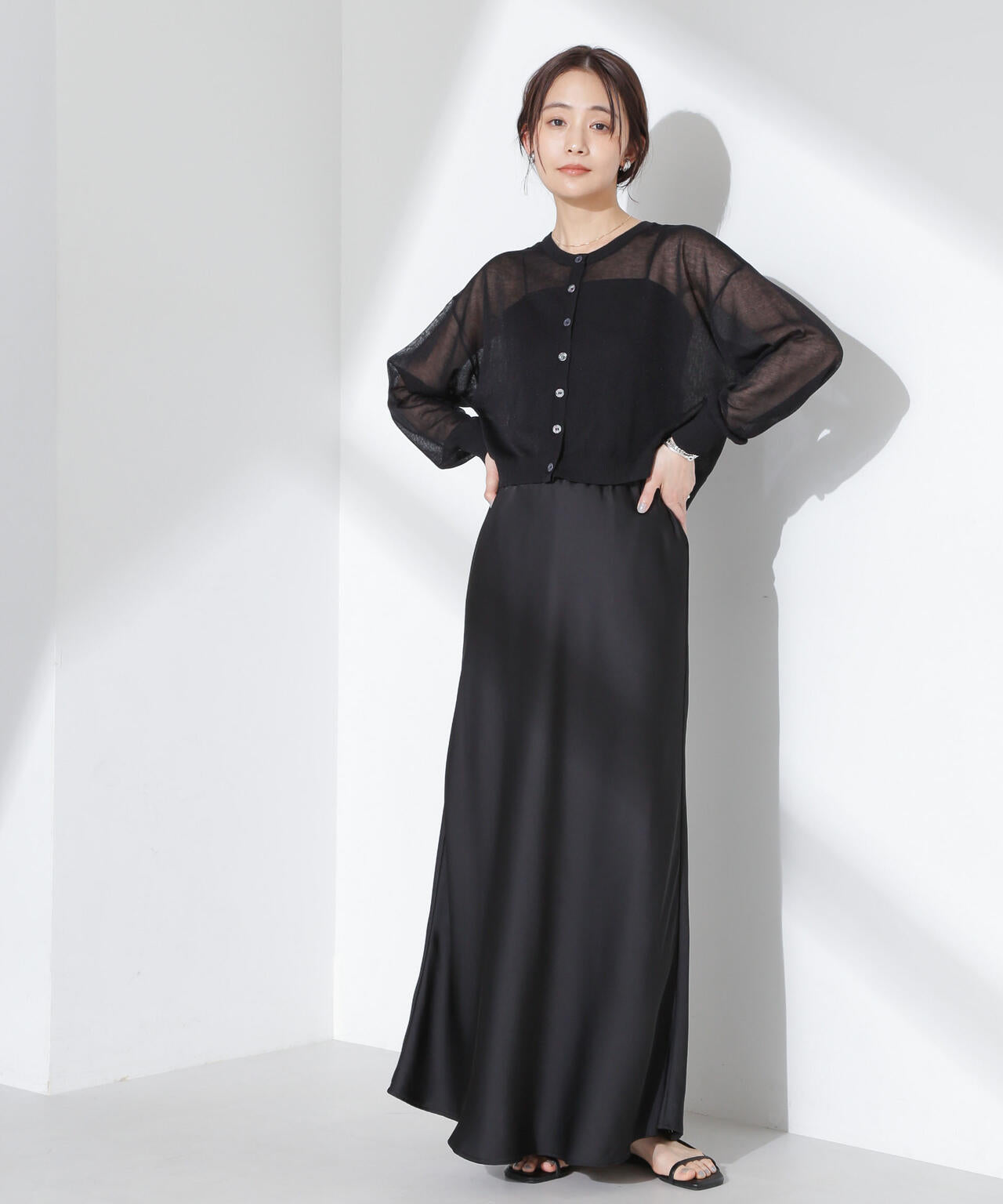 サテンフレアスカート 6735130313