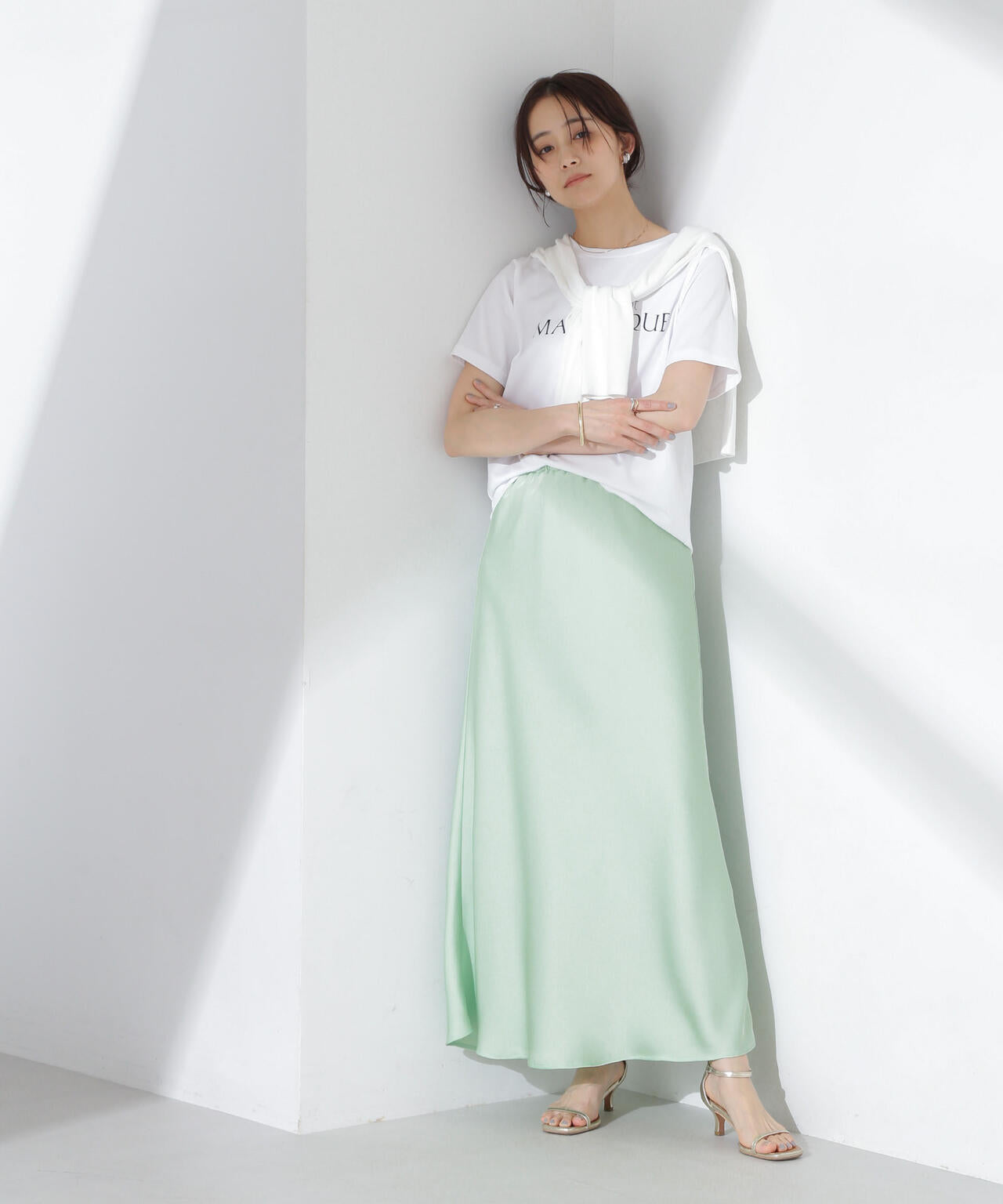 サテンフレアスカート 6735130313