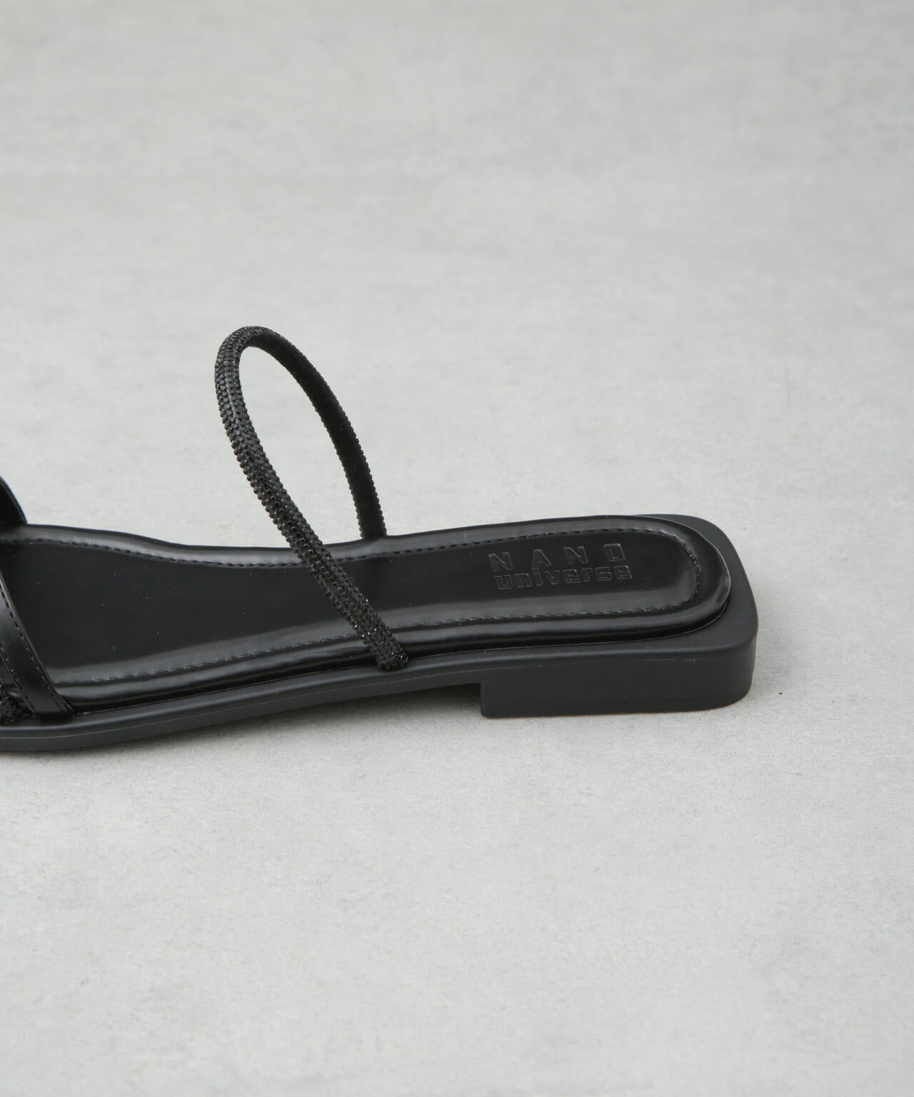 ラインストーン細ストラップサンダル 6735135303