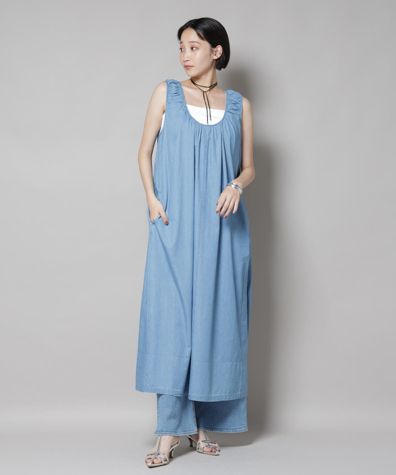 ギャザーデザインフレアデニムワンピース 6735219309