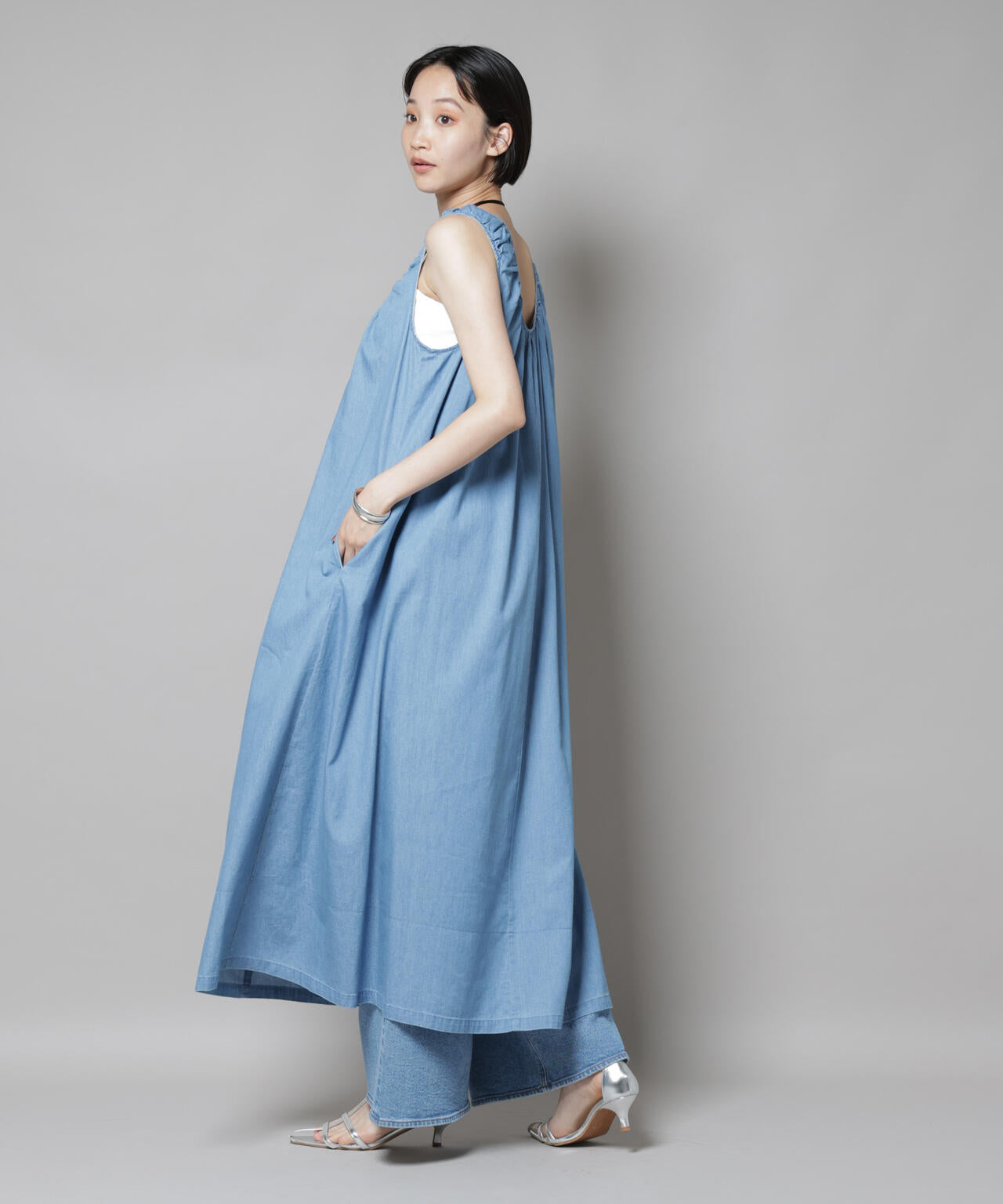 ギャザーデザインフレアデニムワンピース 6735219309