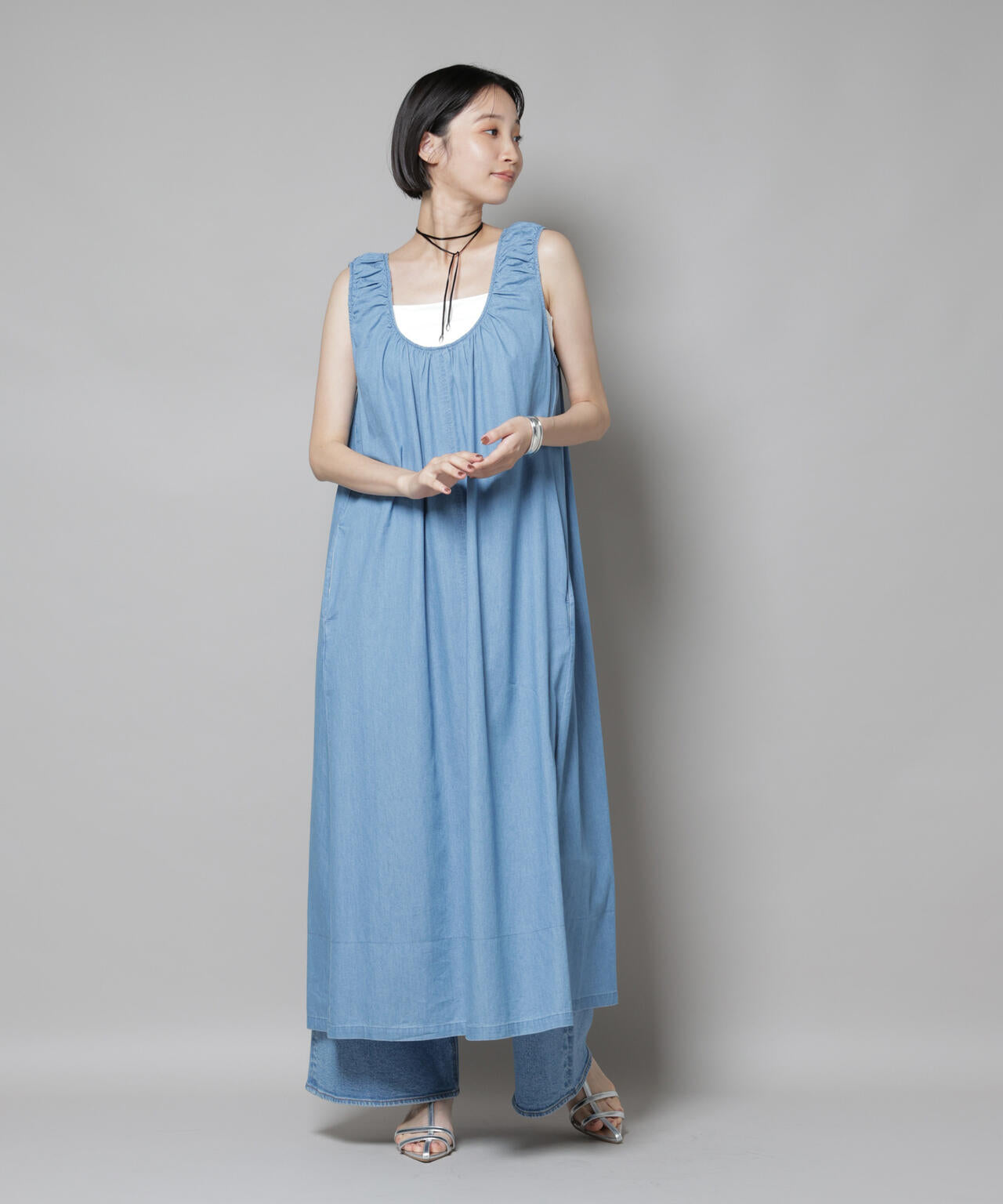 ギャザーデザインフレアデニムワンピース 6735219309