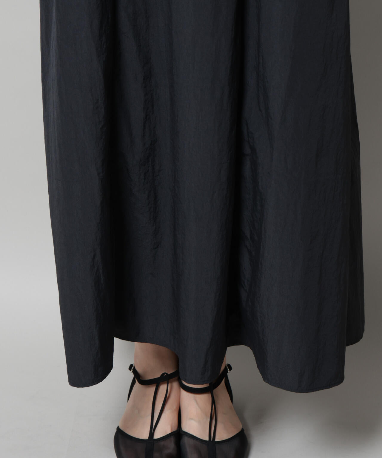 サイドギャザーナイロンワンピース 6735219311