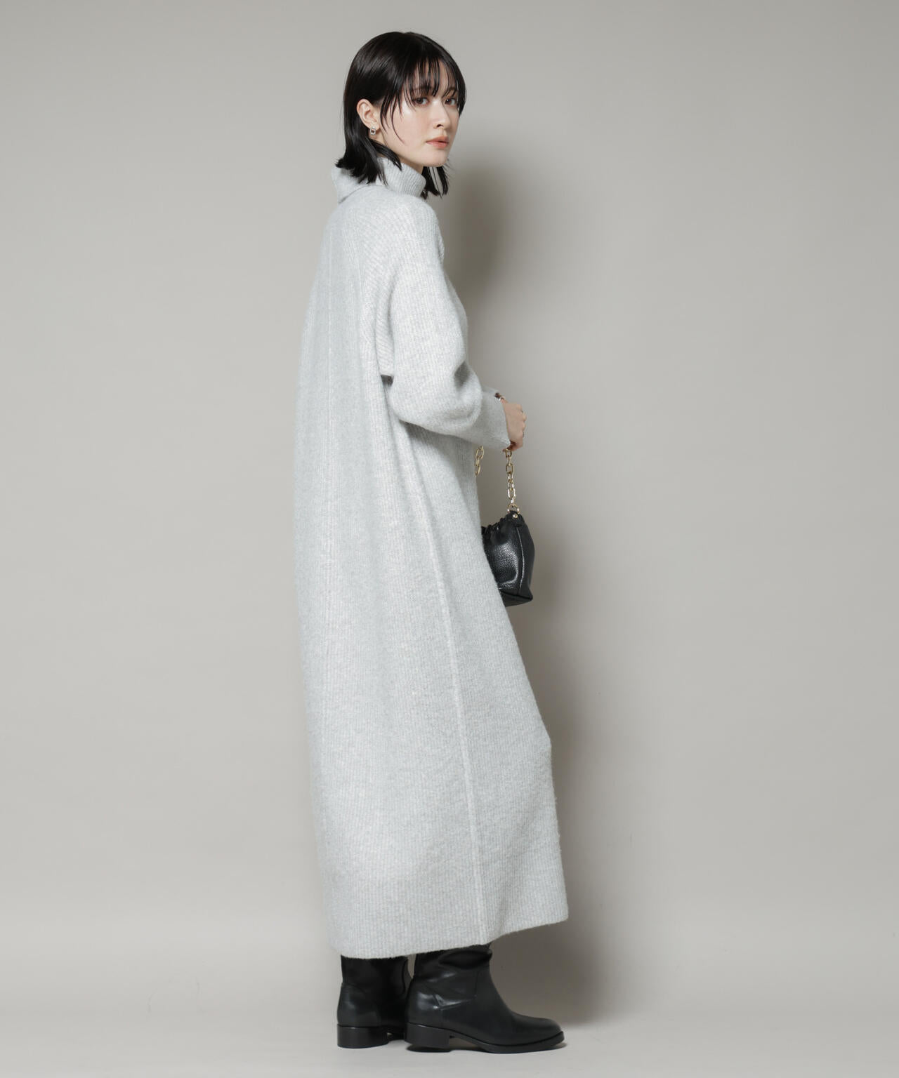 エアリーヤーン畦編タートルニットマキシワンピース 6735219312