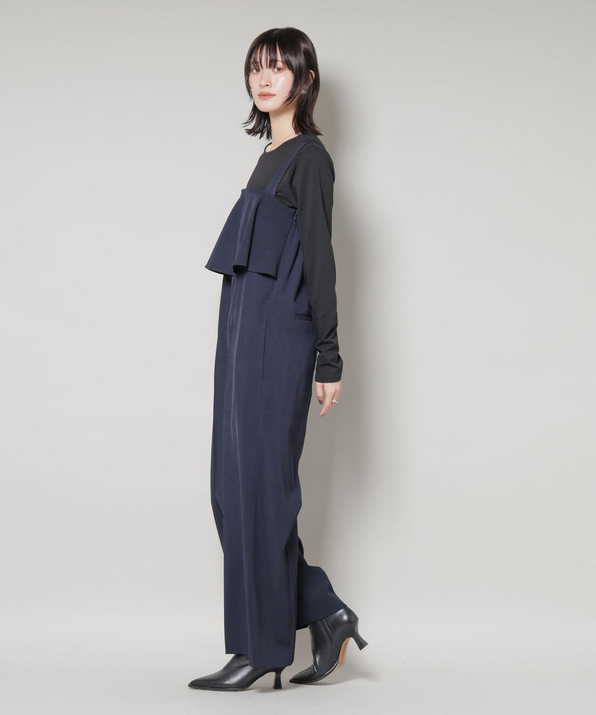 フロントフリルサロペットパンツ 6735219330