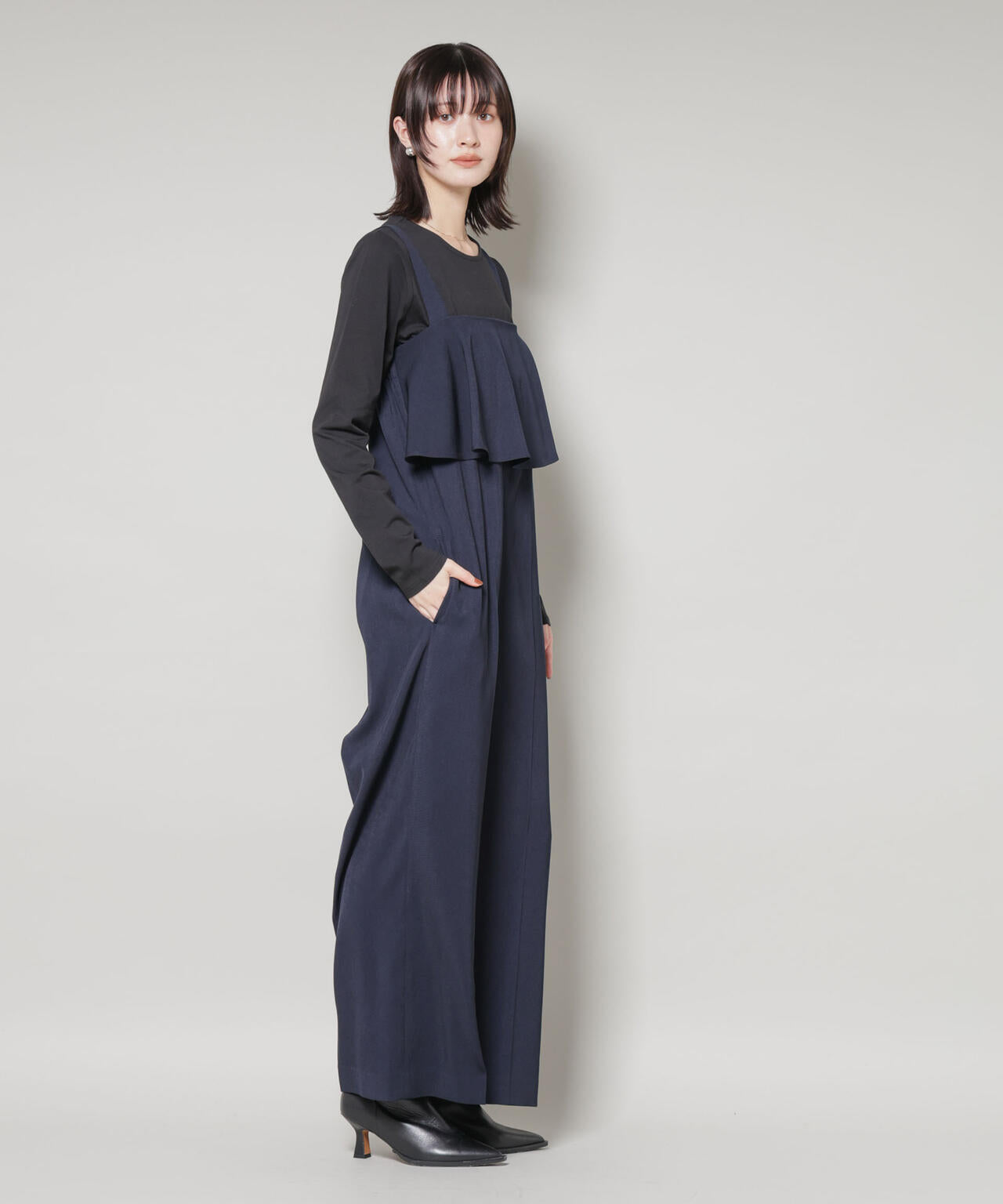 フロントフリルサロペットパンツ 6735219330