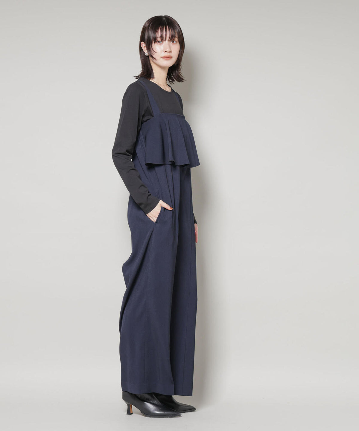 フロントフリルサロペットパンツ 6735219330