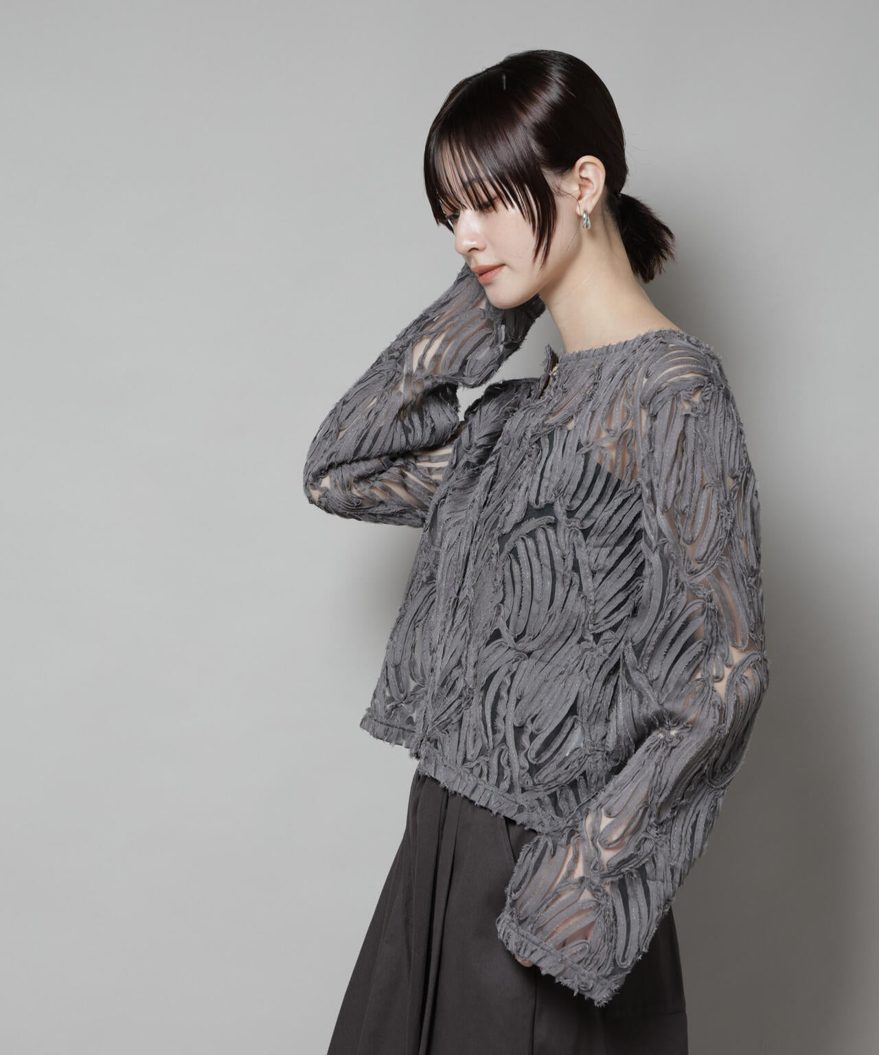 テープ刺繍チュール前後2wayカーディガン(セットアップ可) 6735220301