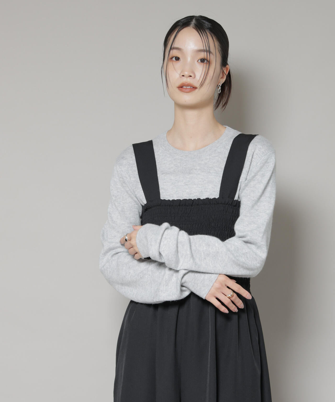 クルーネックカシミヤ混ニットプルオーバー 6735222341