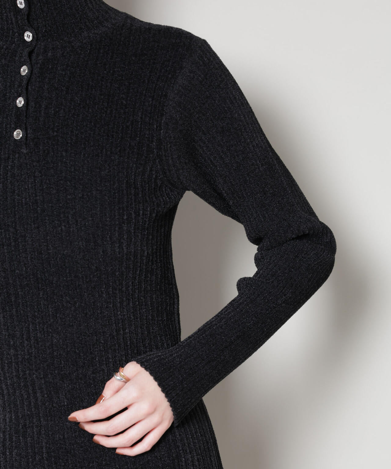 前後2wayボタンネックベロアモールニット 6735222347