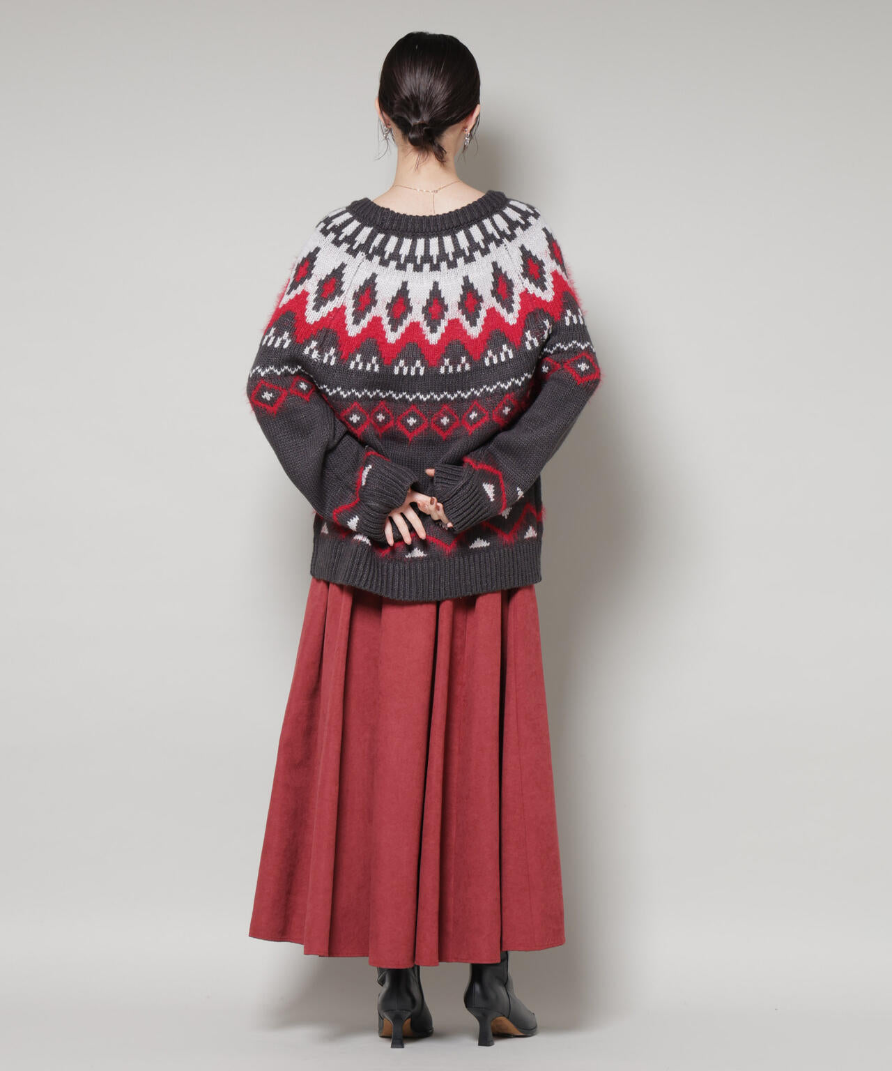 シャギーミックス求心柄ニットトップス 6735222350