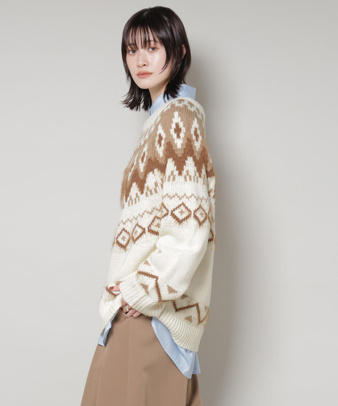 シャギーミックス求心柄ニットトップス 6735222350