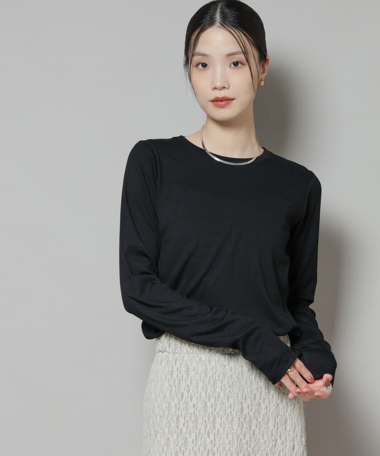 吸湿発熱クルーネックロングスリーブTシャツ 6735223312